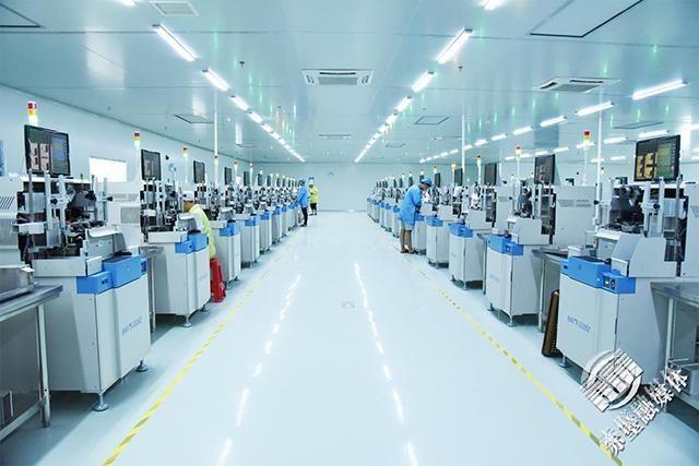 優化營商環境 赤壁“高效為企業辦成一件事”引領電子產品技術開發新篇章